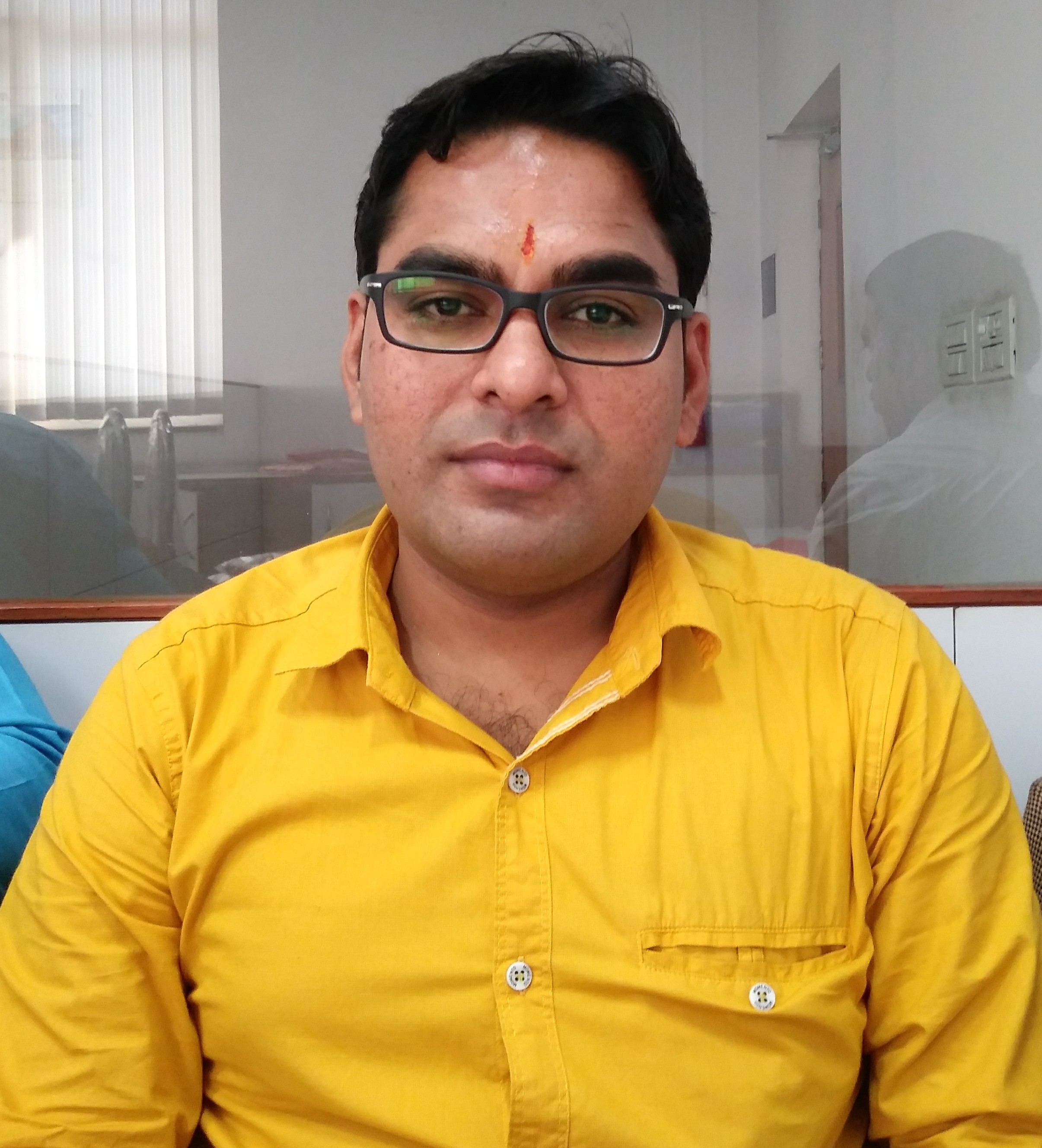 Ravi Giri